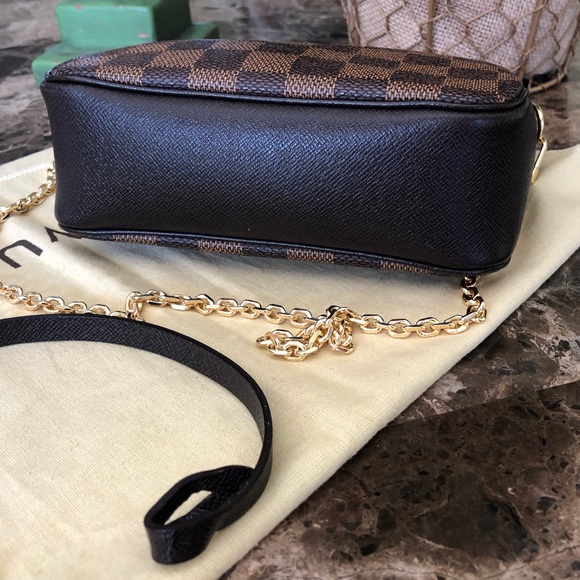 AUTH Louis Vuitton Truth & DUSTBAG EXCELLENT COND - Picture 3 of 8